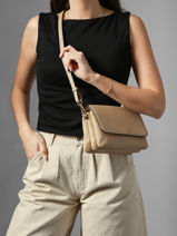 Sac Bandouli�re S Tradition Cuir Etrier Beige tradition ETRA207S-vue-porte